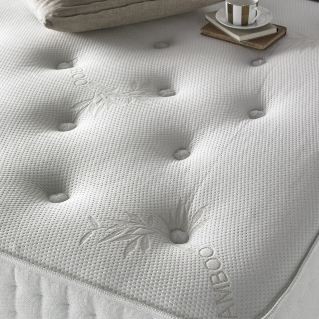 Giltedge Pocket 1500 Bamboo Memory Foam Mattress - Close up of soft knit bamboo cover - Beds4us