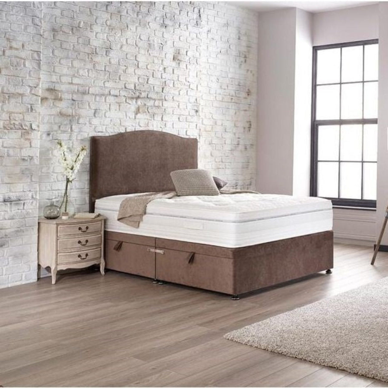 Healthopaedic Hydro Gel 1000 Mattress for Hot Sleepers - On a bed in a natural modern room - Beds4us