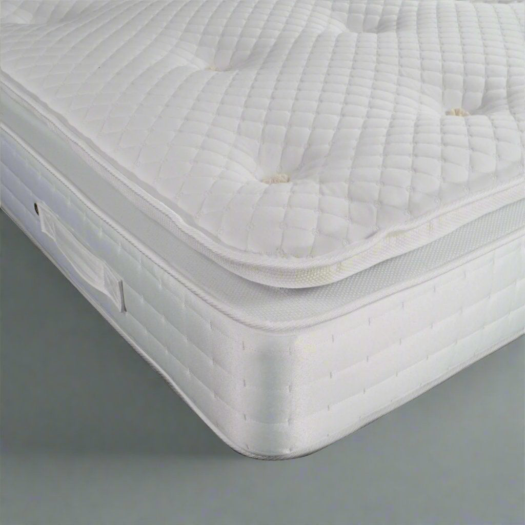 Kayflex Tranquil 3000 Pocket Plush Mattress - close up of mattress corner - Beds4Us