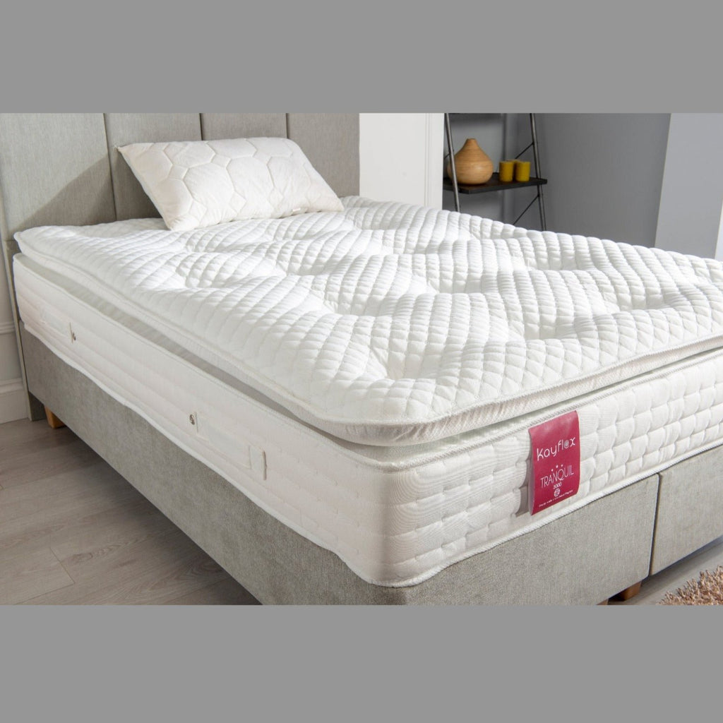 Kayflex Tranquil 3000 Pocket Plush Mattress- Mattress on divan base focusing on the side of the mattress - Beds4Us