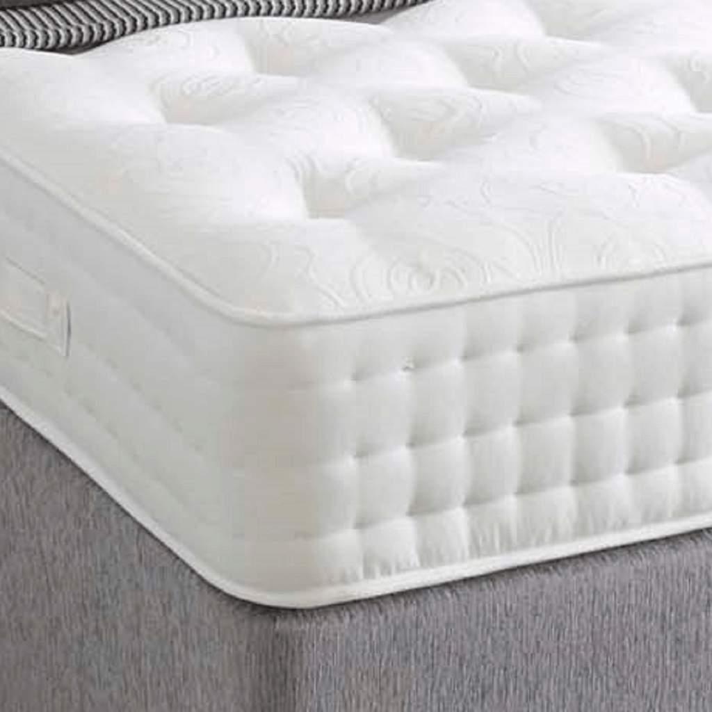 Shakespeare Natural Elegance 1500 Bedstead Mattress - Close up of mattress corner and sides - Beds4s