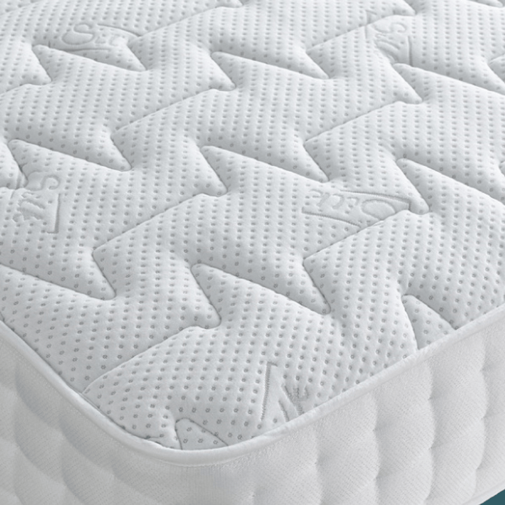 Deep Sleep 1000 Comfort Mattress - close up of mattress corner and surface - Beds4Us