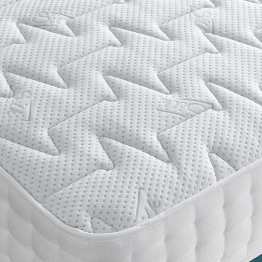 Deep Sleep Comfort 1000 Mattress - close up of mattress corner and surface - Beds4Us