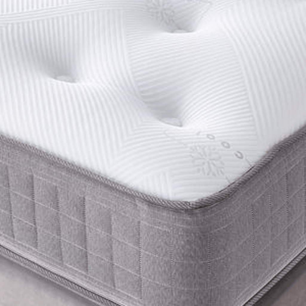 Deep Sleep Cooltouch Dream 1000 Mattress - close up of mattress surface and corner - Beds4Us