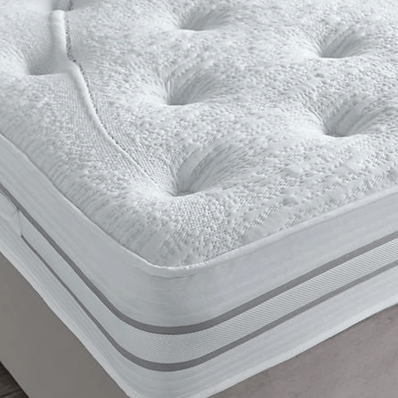 Giltedge Astrid 3000 Spring Mattress - mattress corner and surface - Beds4Us